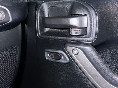 Used 2017 Jeep Wrangler Unlimited Sport w/ Quick Order Package 24S image 12