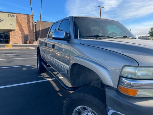 Used 2002 Chevrolet Silverado 2500 4x4 Crew Cab image 5
