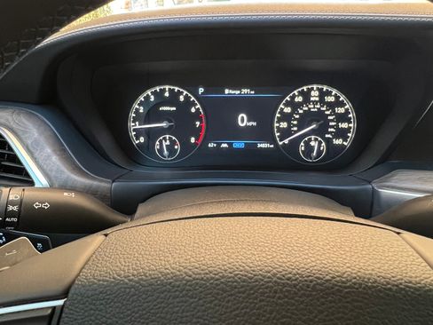 Used 2022 Genesis G90 3.3T Premium image 16