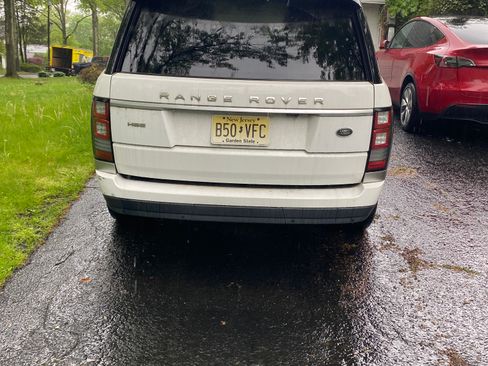 Used 2016 Land Rover Range Rover HSE image 6