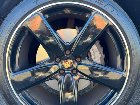 Used 2019 Porsche Macan S image 14