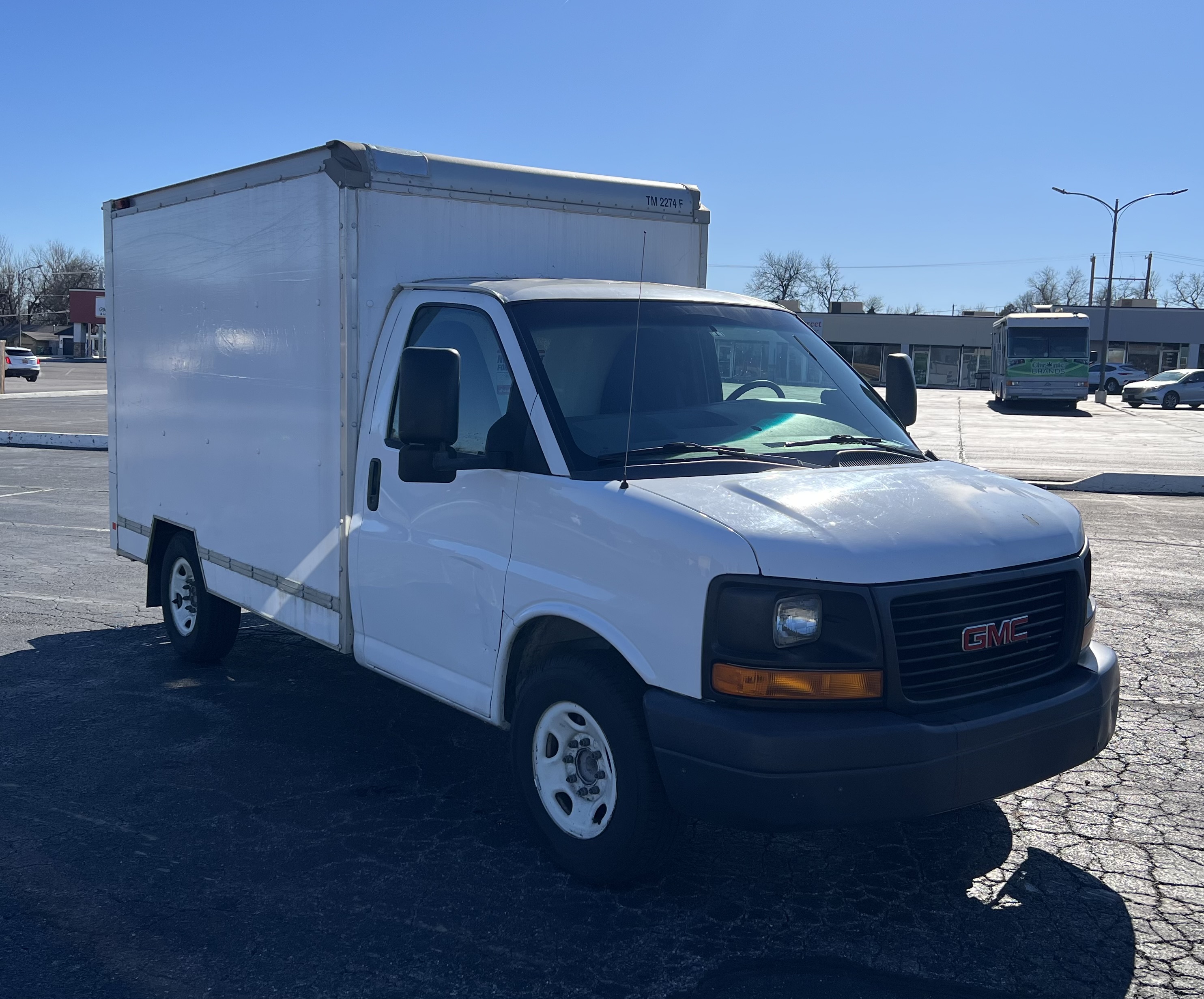 Used 2012 GMC Savana 3500 RWD image 5