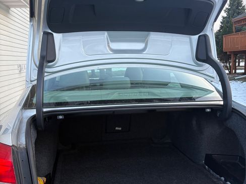 Used 2013 Volkswagen Passat TDI SEL Premium image 8