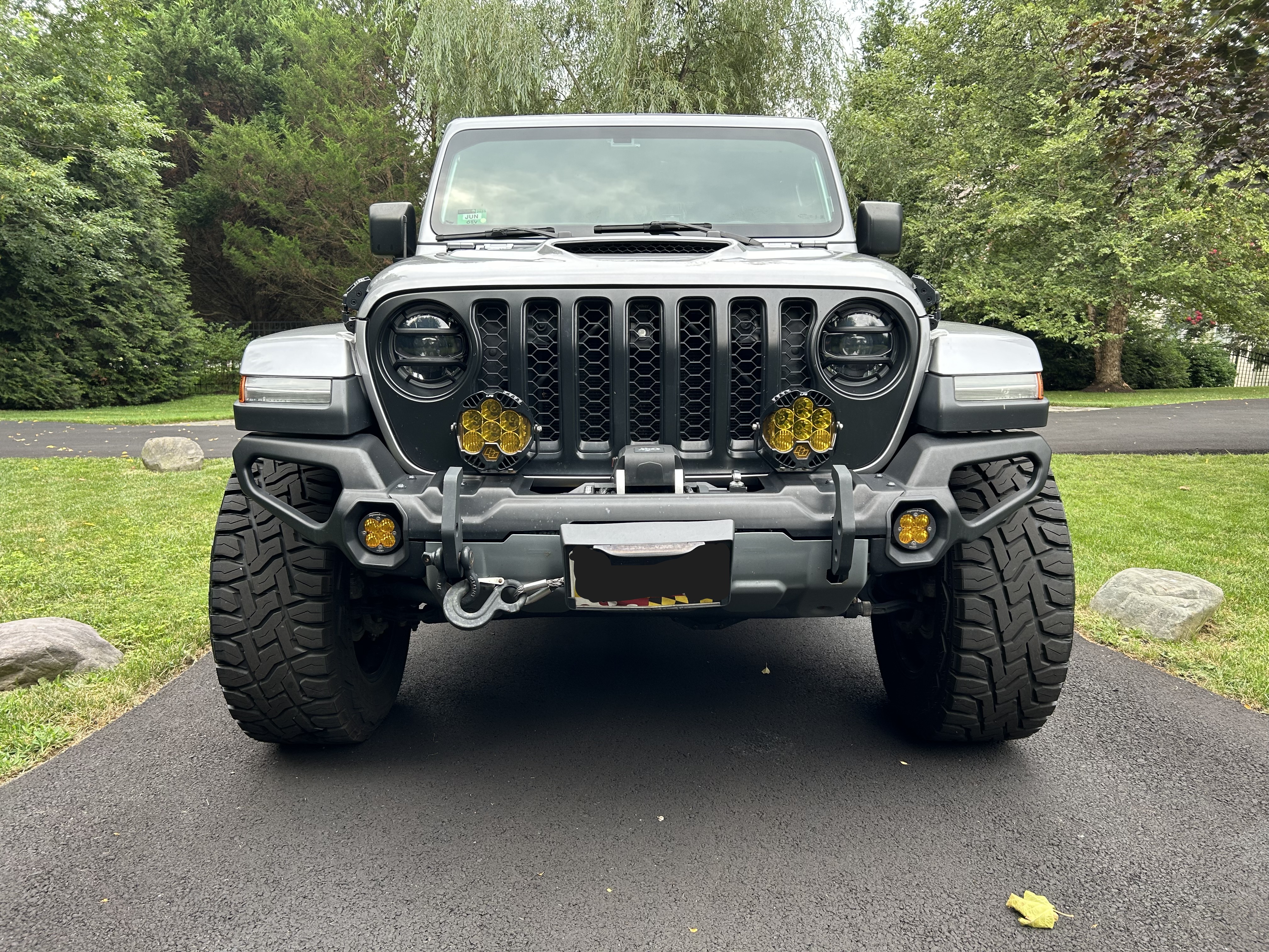 Used 2020 Jeep Gladiator Overland AWD/4WD image 1