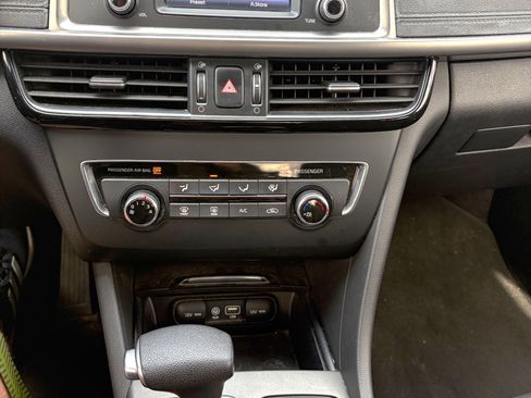 Used 2016 Kia Optima LX w/ LX Convenience Package image 21