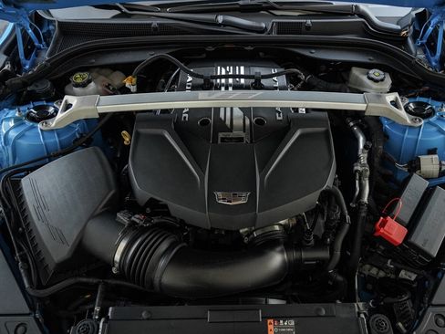 Used 2022 Cadillac CT5 V Blackwing w/ Carbon Fiber Package 2 RWD image 21