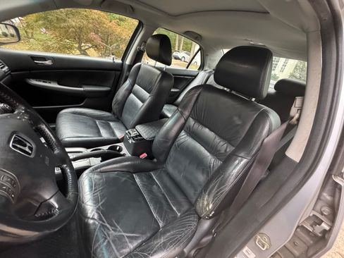Used 2004 Honda Accord EX image 14