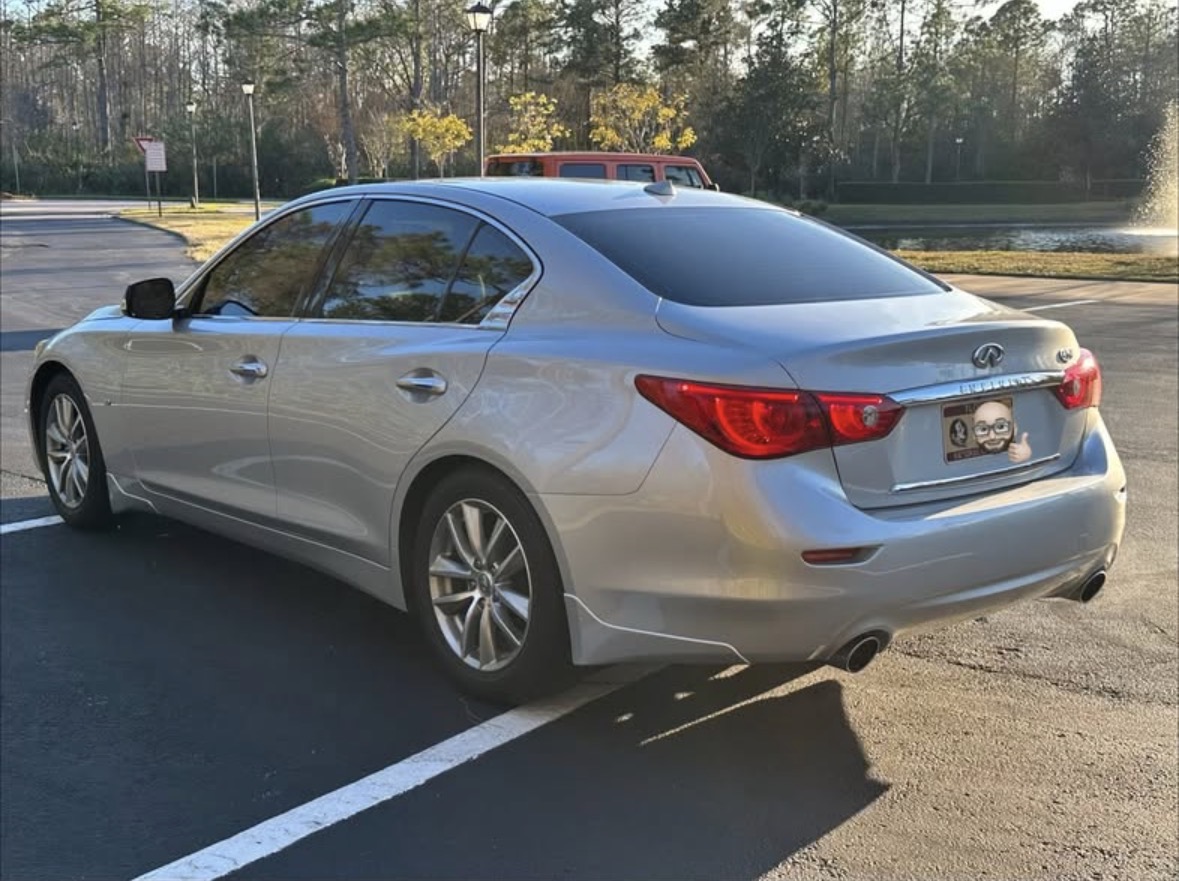 Used 2014 INFINITI Q50 Premium w/ Spare Tire Package RWD image 4