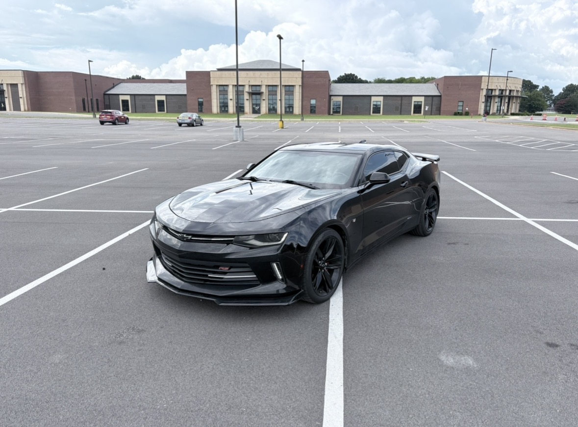 Used 2018 Chevrolet Camaro LT w/ RS Package RWD image 2