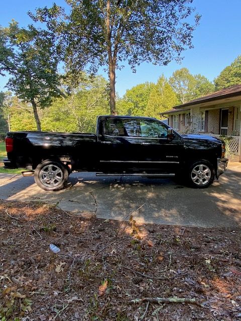 Used 2018 Chevrolet Silverado 2500 LTZ w/ Duramax Plus Package AWD/4WD image 5