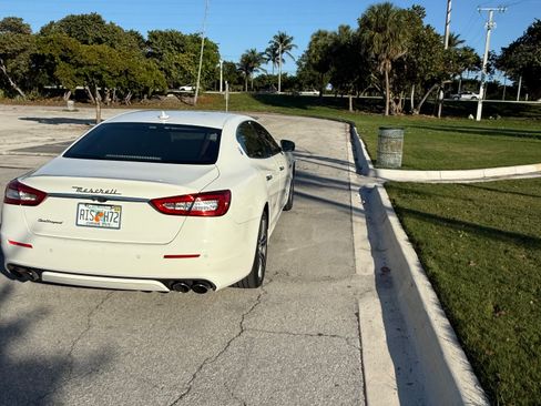 Used 2018 Maserati Quattroporte S GranLusso image 5