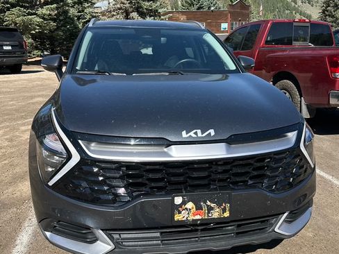 Used 2023 Kia Sportage EX image 16