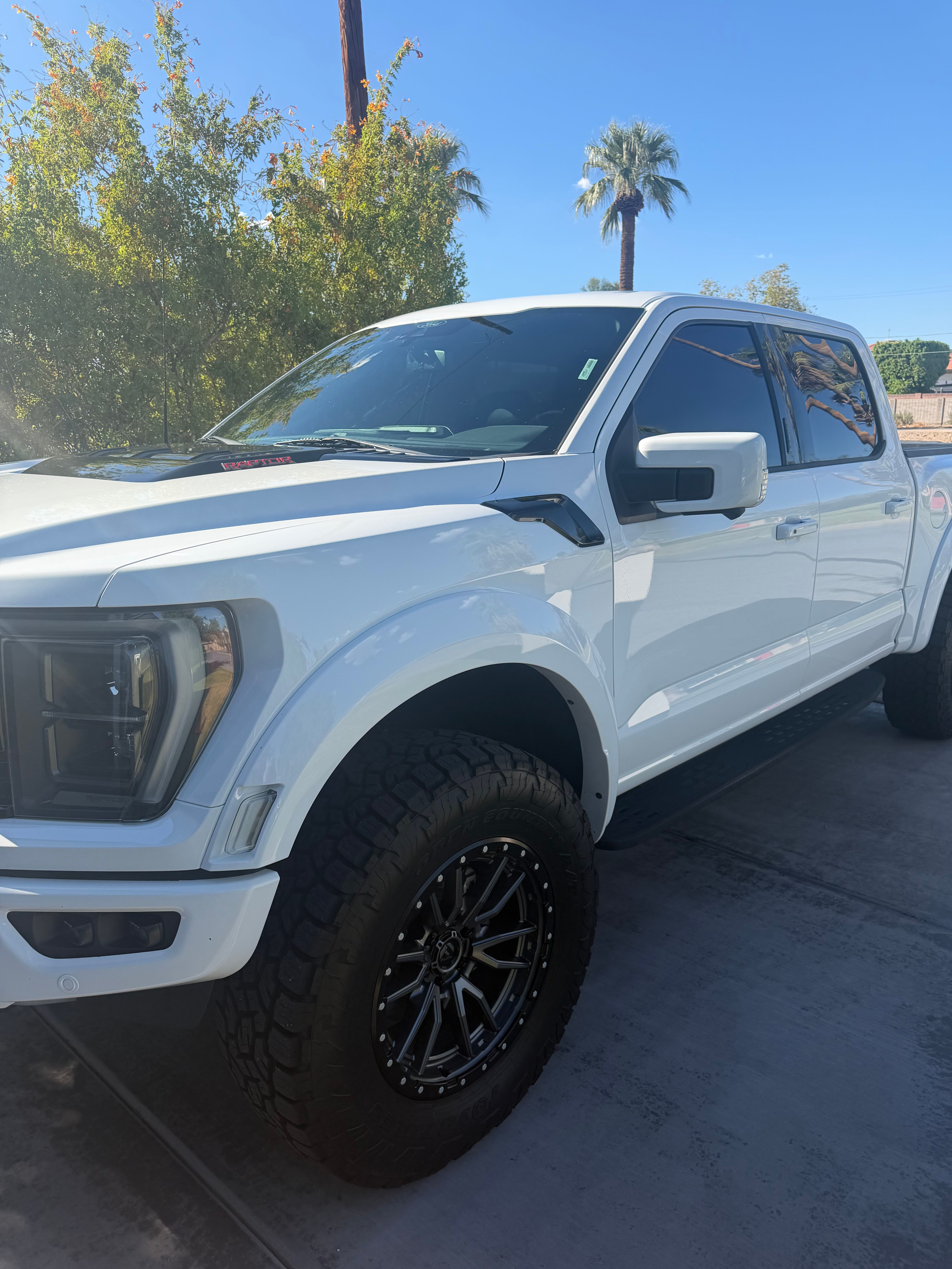 Used 2022 Ford F150 Raptor w/ Raptor 37 Performance Package AWD/4WD image 5