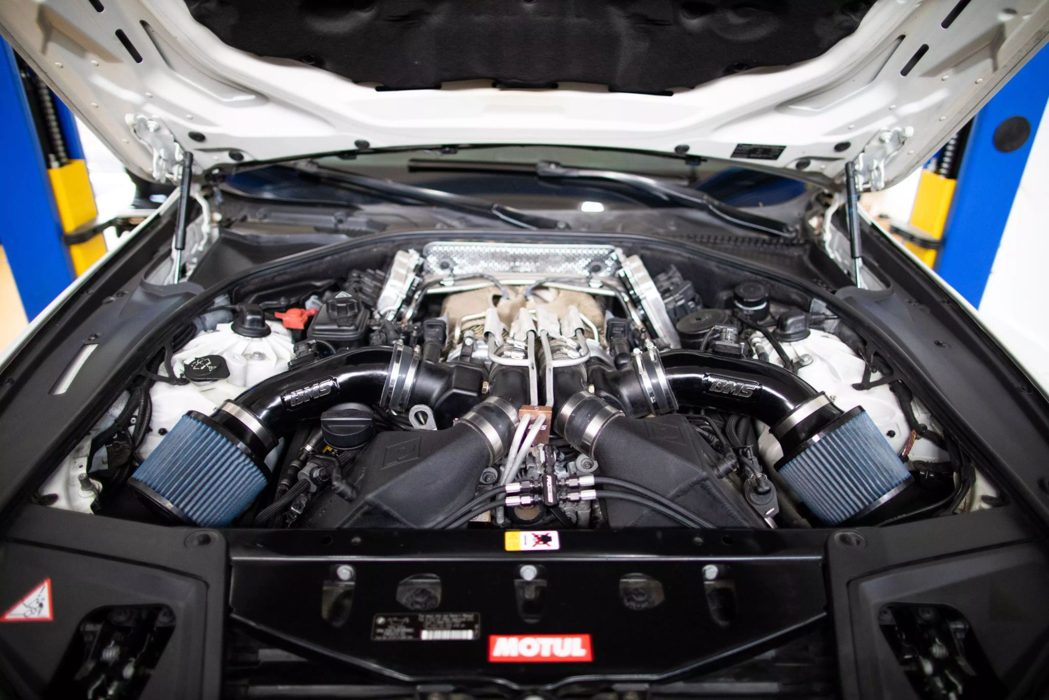 Used 2014 BMW M5 RWD image 22