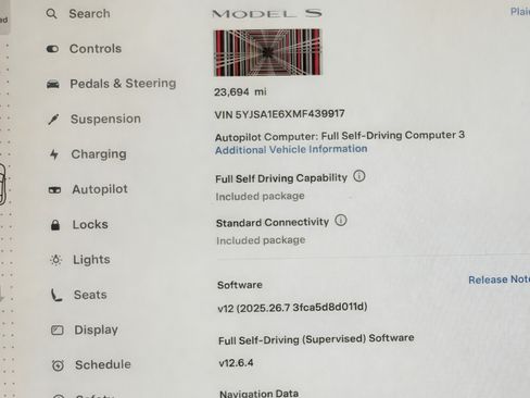 Used 2021 Tesla Model S Plaid image 6