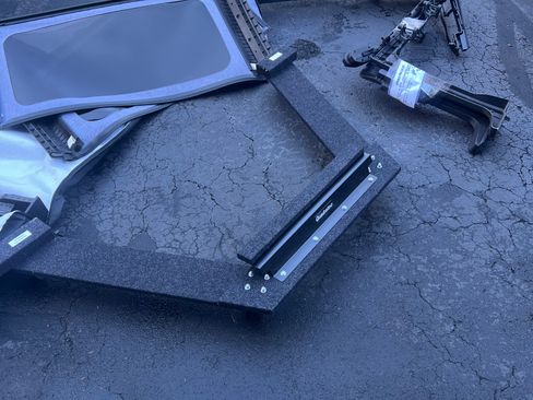 Used 2018 Jeep Wrangler Sport image 27