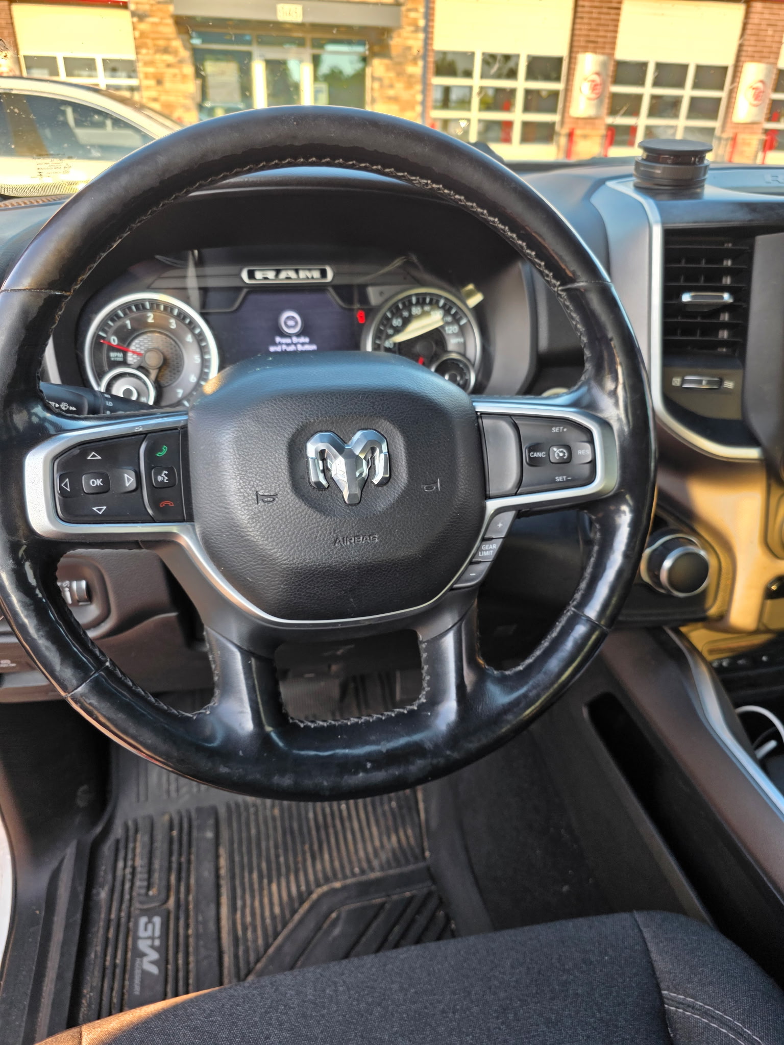 Used 2019 RAM 1500 Big Horn RWD image 6