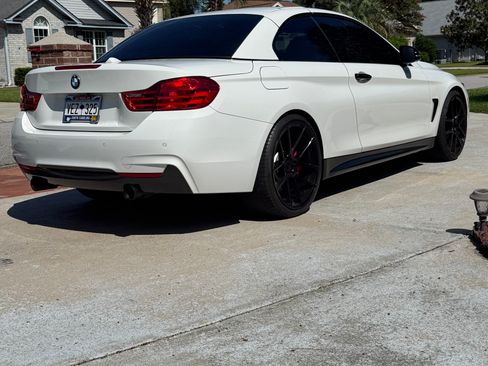 Used 2017 BMW 440i Convertible RWD image 15