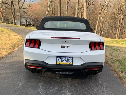 Used 2024 Ford Mustang GT Premium w/ GT Performance Package image 8