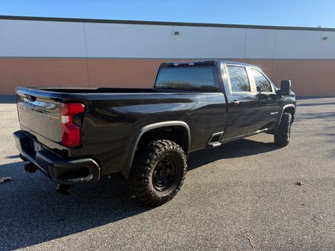 Used 2023 Chevrolet Silverado 2500 W/T w/ WT Fleet Convenience Package image 8