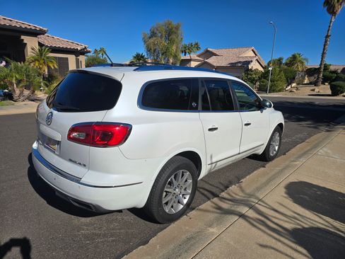 Used 2016 Buick Enclave Leather image 8