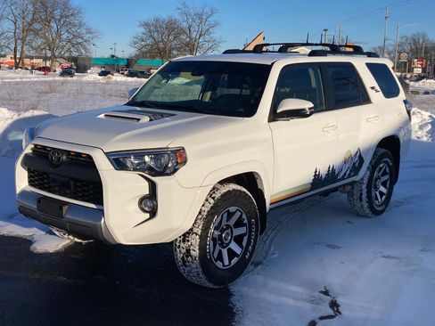 Used 2020 Toyota 4Runner TRD Off-Road Premium image 14