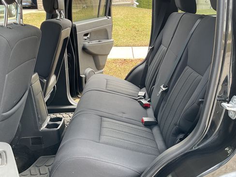 Used 2011 Jeep Liberty Sport w/ Popular Equipment Group image 8