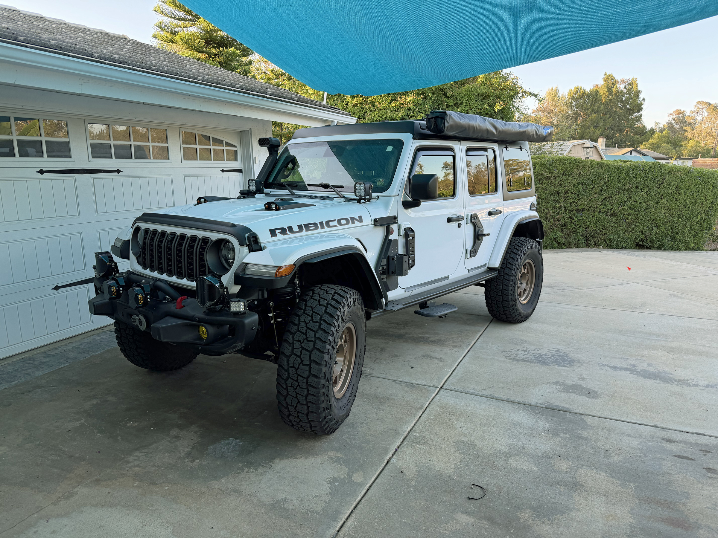 Used 2024 Jeep Wrangler Unlimited Rubicon AWD/4WD image 1