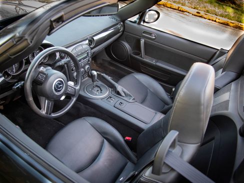 Used 2014 MAZDA MX-5 Miata Grand Touring w/ Premium Package image 20