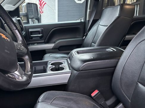 Used 2015 Chevrolet Silverado 2500 LTZ w/ Duramax Plus Package image 9