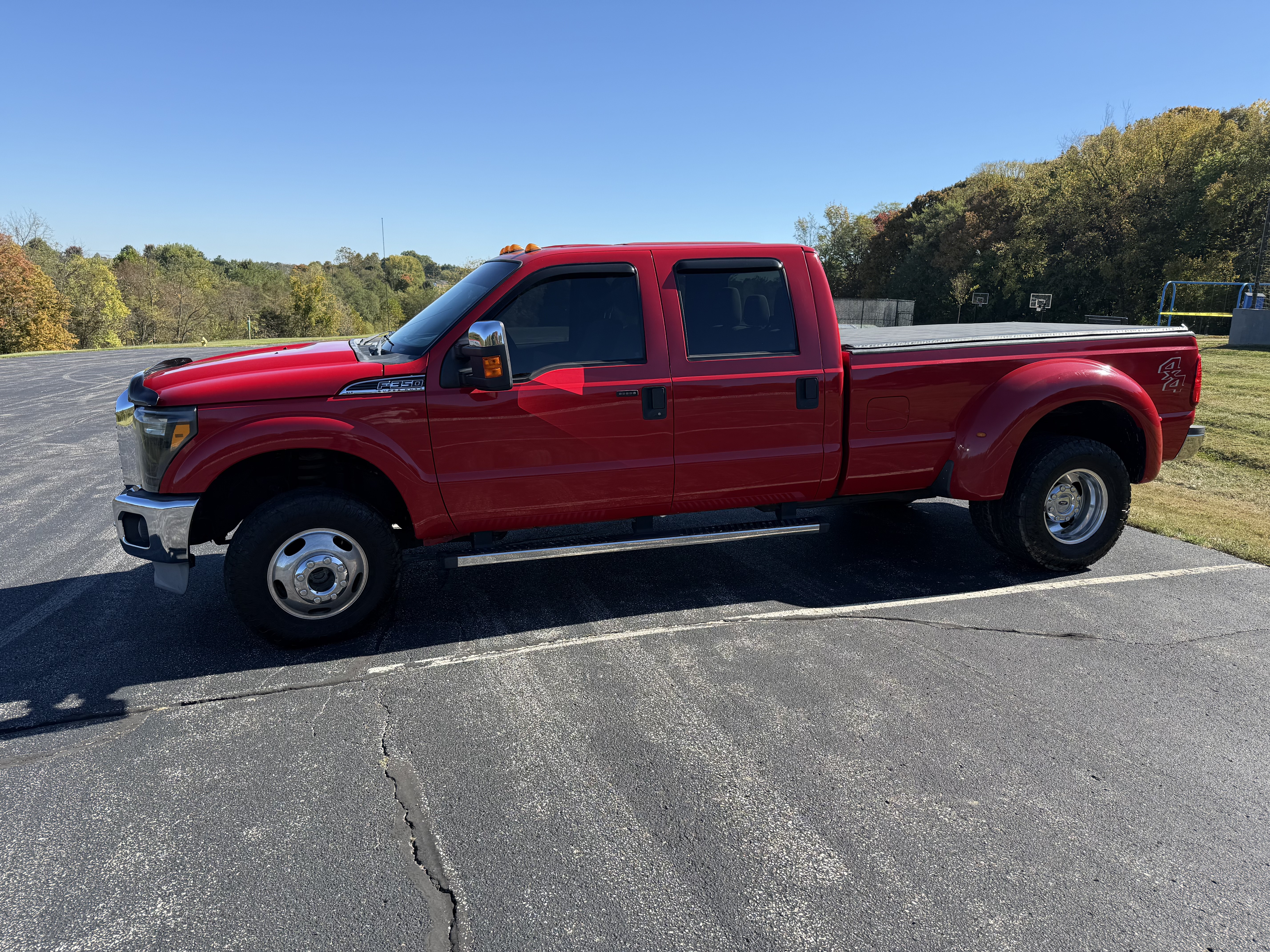 Used 2013 Ford F350 XLT w/ Chrome Pkg AWD/4WD image 6