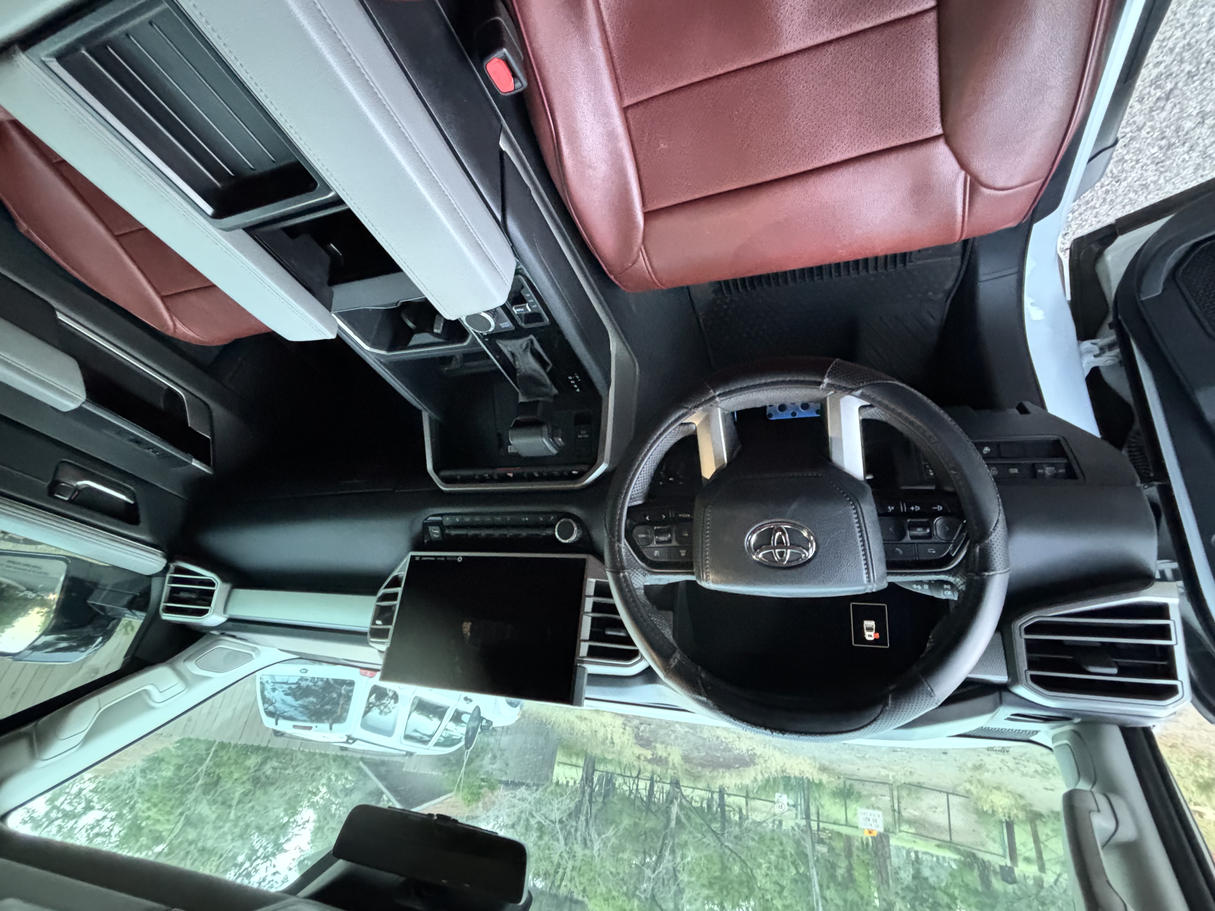 Used 2024 Toyota Tundra Limited w/ TRD Off-Road Package AWD/4WD image 5