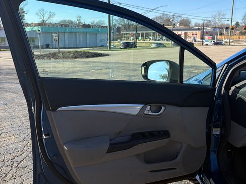Used 2014 Honda Civic EX image 24