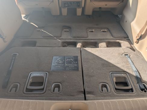 Used 2016 Kia Sedona LX w/ Option Group 020 image 16