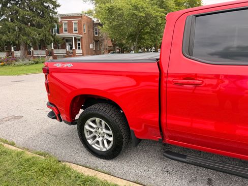 Used 2022 Chevrolet Silverado 1500 RST AWD/4WD image 6