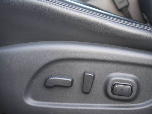 Used 2018 Nissan Pathfinder SL w/ SL Premium Package image 13