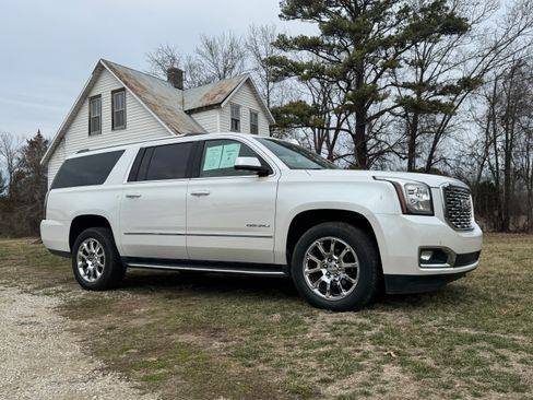 Used 2020 GMC Yukon XL Denali w/ Open Road Package image 1