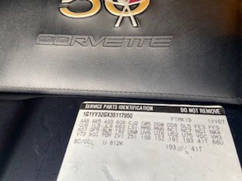 Used 2003 Chevrolet Corvette Convertible w/ Preferred Equipment Group1 image 16