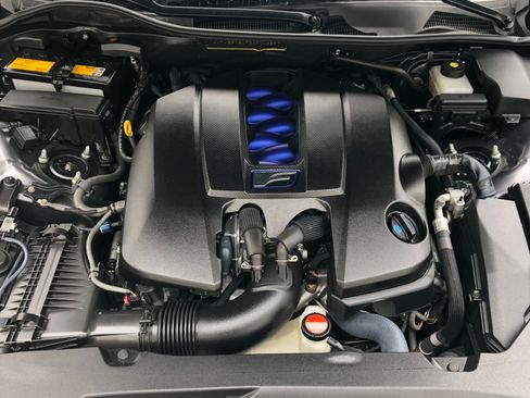 Used 2016 Lexus GS F image 9