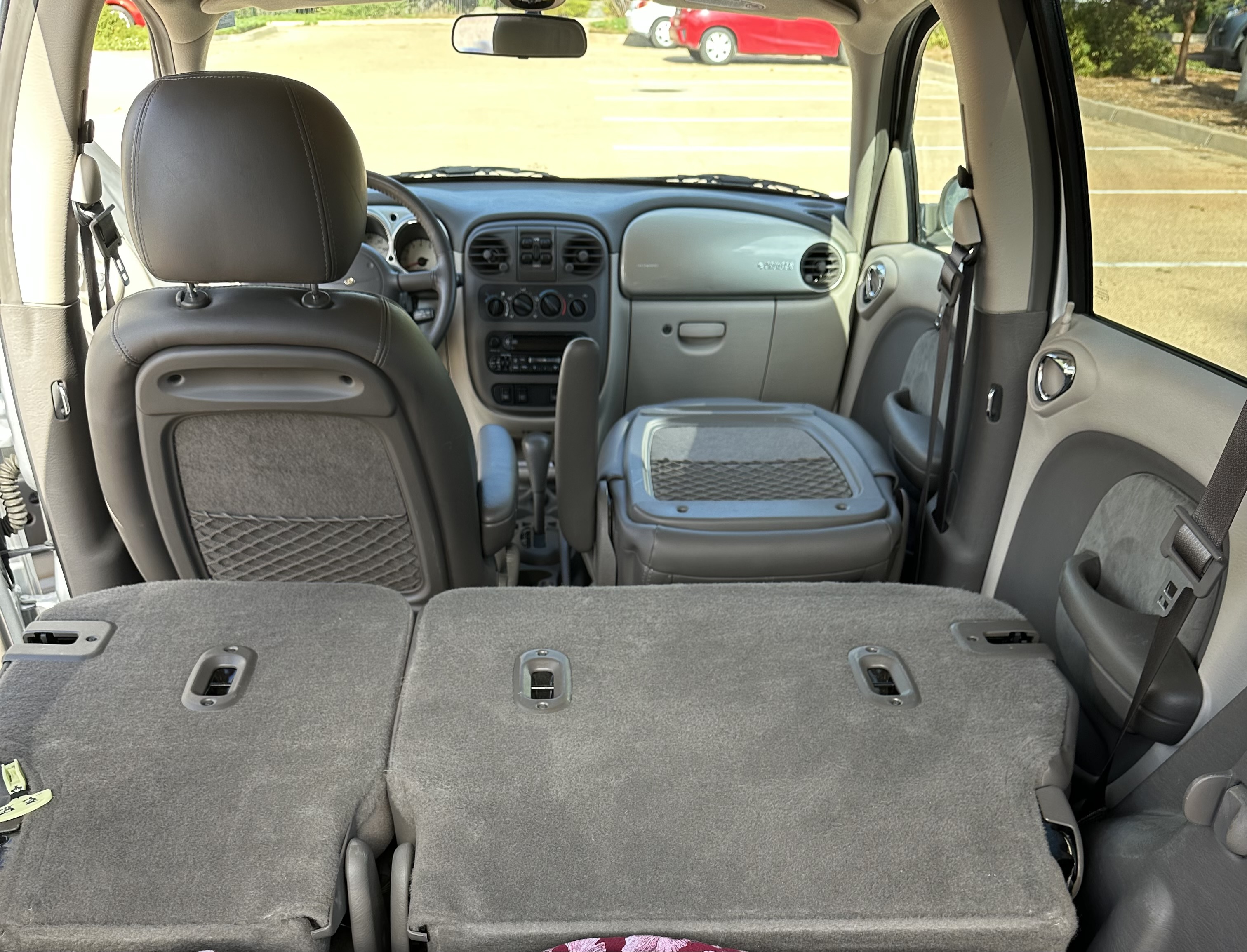 Used 2002 Chrysler PT Cruiser Limited FWD image 14