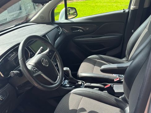 Used 2018 Buick Encore Preferred FWD image 9