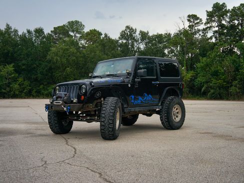 Used 2011 Jeep Wrangler Sport AWD/4WD image 4