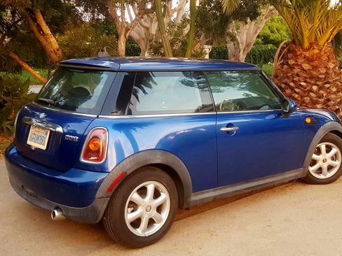 Used 2008 MINI Cooper Hardtop image 1