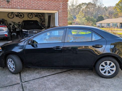 Used 2016 Toyota Corolla L image 15