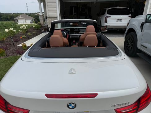 Used 2017 BMW 430i Convertible RWD image 2