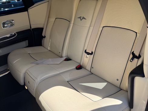 Used 2014 Rolls-Royce Ghost image 6