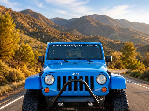 Used 2012 Jeep Wrangler Rubicon w/ PWR Convenience Group AWD/4WD image 1