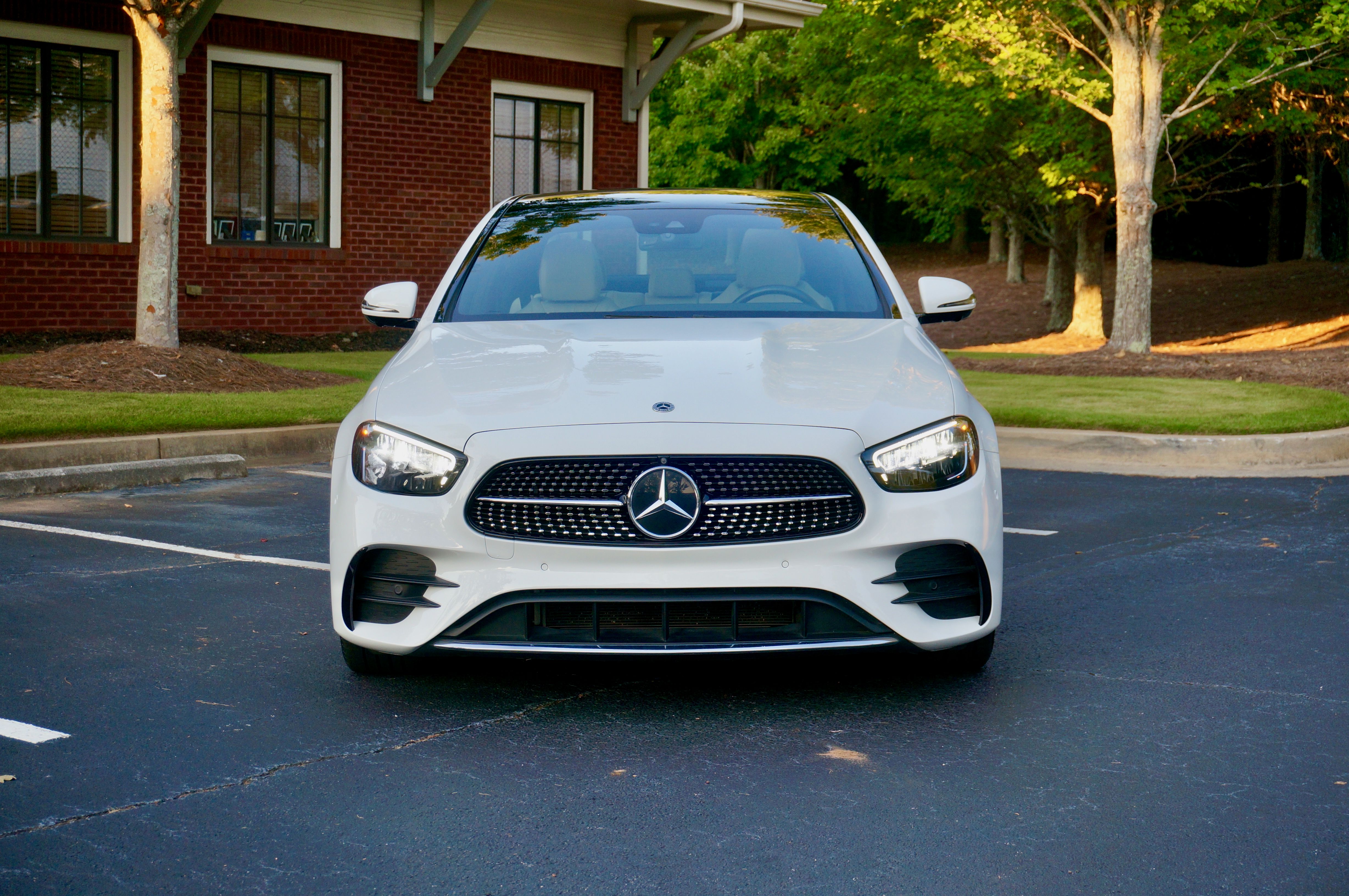 Used 2022 Mercedes-Benz E 350 Sedan image 4
