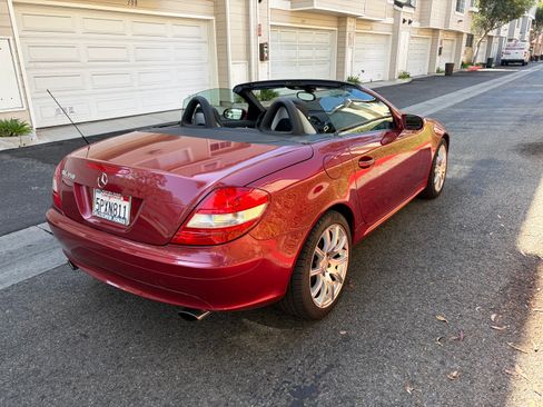 Used 2006 Mercedes-Benz SLK 350 image 9