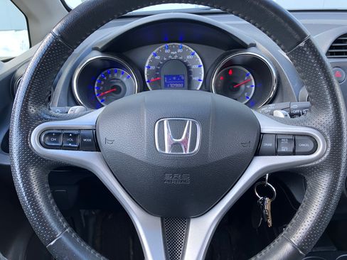 Used 2012 Honda Fit Sport image 9